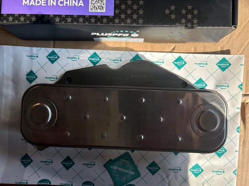 แกนออยล์คูลเลอร์ HOWO